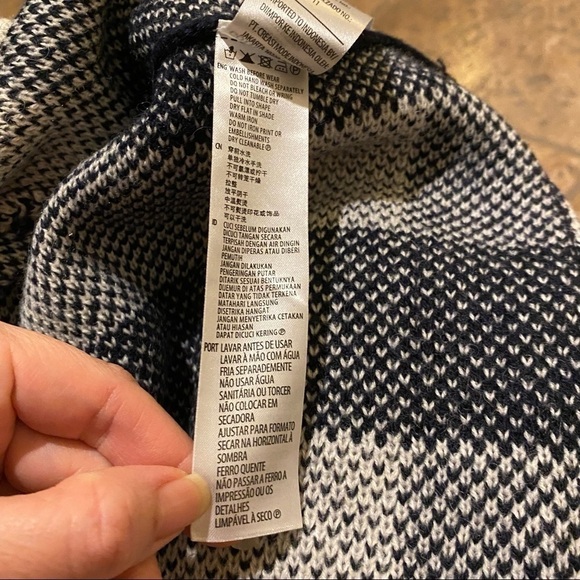 COTTON ON Kids Wool Blend Hoodie Poncho Cover-One Size - Picture 8 of 8